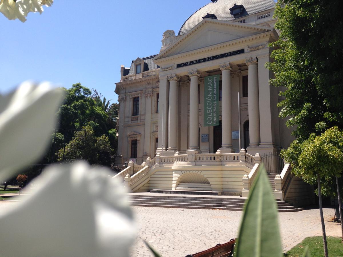 Azzai Bellas Artes Santiago Exterior photo